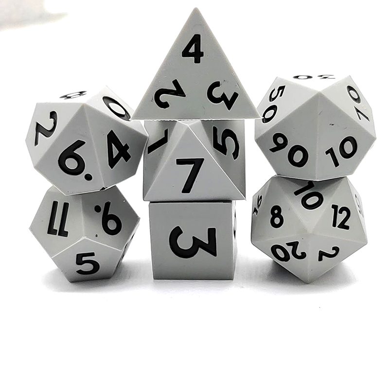 Environmentally friendly silicone dice (9)
